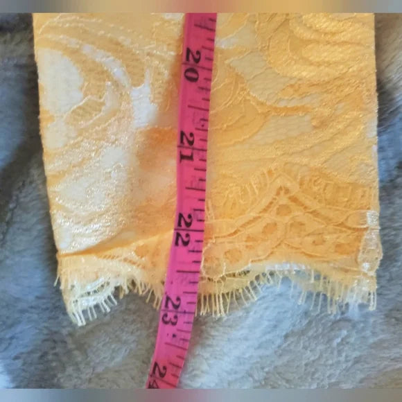 ✨ VINTAGE GOLD BROCADE LACE MINI DRESS ✨