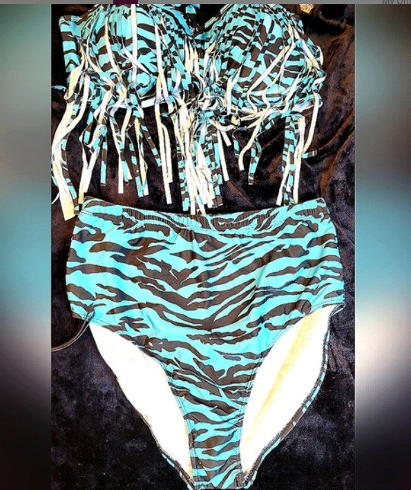 UNIQUE STYLISH PLUS SIZE TWO PIECE TIGER ANIMAL PRINT TEAL BLUE AND BLACK STRIPED SWIMSUIT FRINGE NWOT