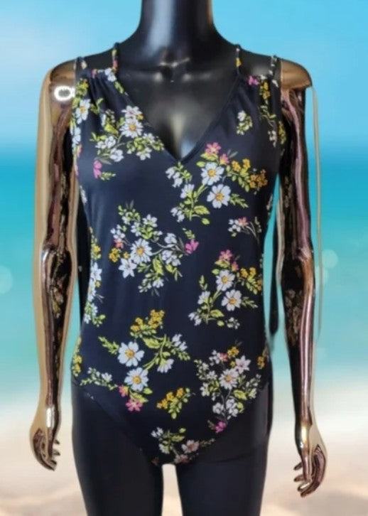 Cute Beach Betty Miracle Brands Floral Slim One Piece Swimsuit Mint Condition!