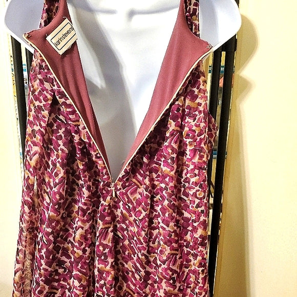 👗✨ Karin Stevens Sleeveless Abstract Sack Dress | Flowy & Versatile