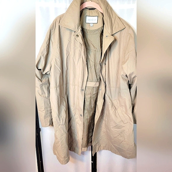 Vintage London Fog Beige Trench Coat Classic Straight Cut Cold Weather Chic 🧥✨