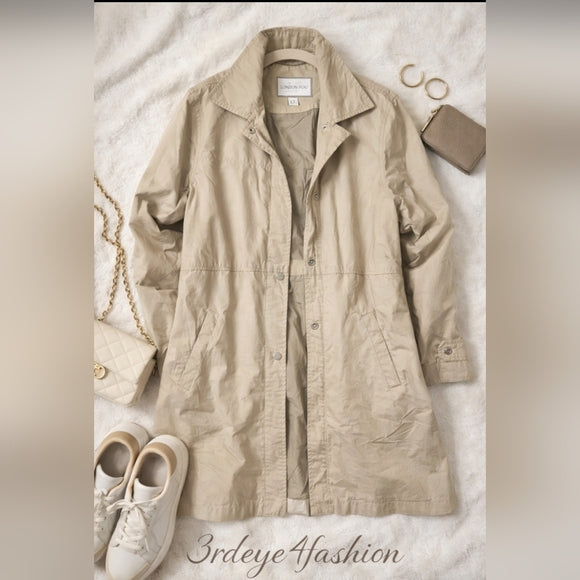 Vintage London Fog Beige Trench Coat Classic Straight Cut Cold Weather Chic 🧥✨
