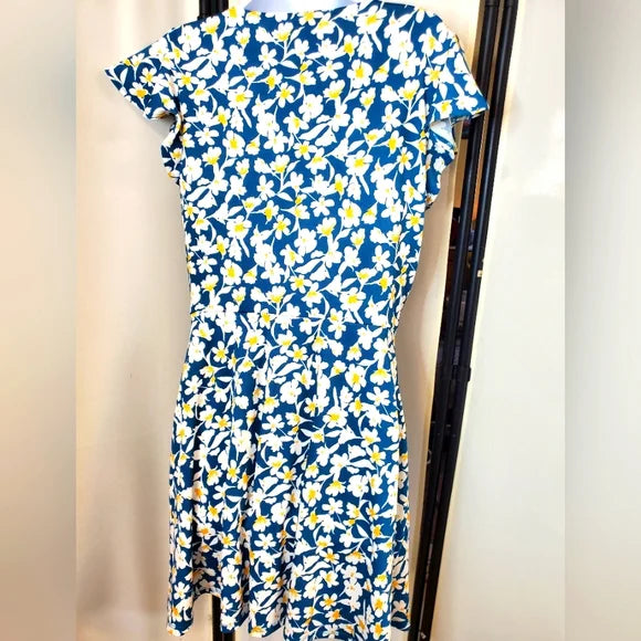 Fortune + Ivy Blue Floral V-Neck Fit & Flare Dress | Cottagecore