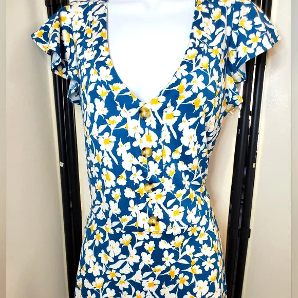 Fortune + Ivy Blue Floral V-Neck Fit & Flare Dress | Cottagecore