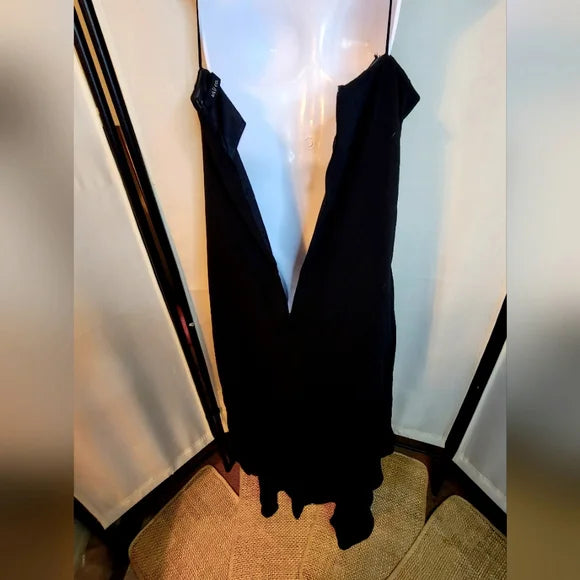 Sexy and Glamorous Spaghetti Strap Tiered Chiffon high low Dress LBD gorgeous 😍 City Chic